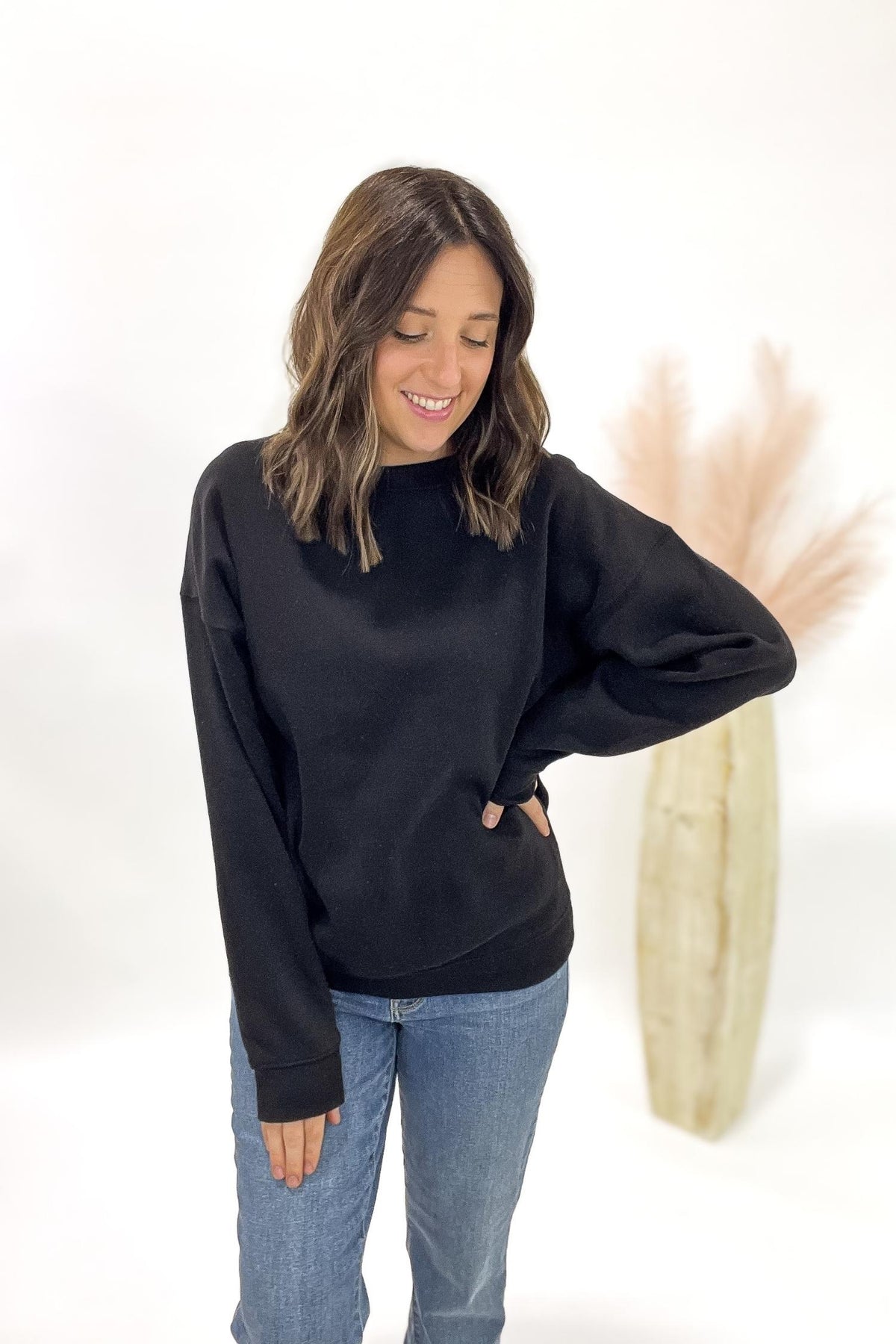 Fleece Crew Neck Pullover Black Sweatshirt