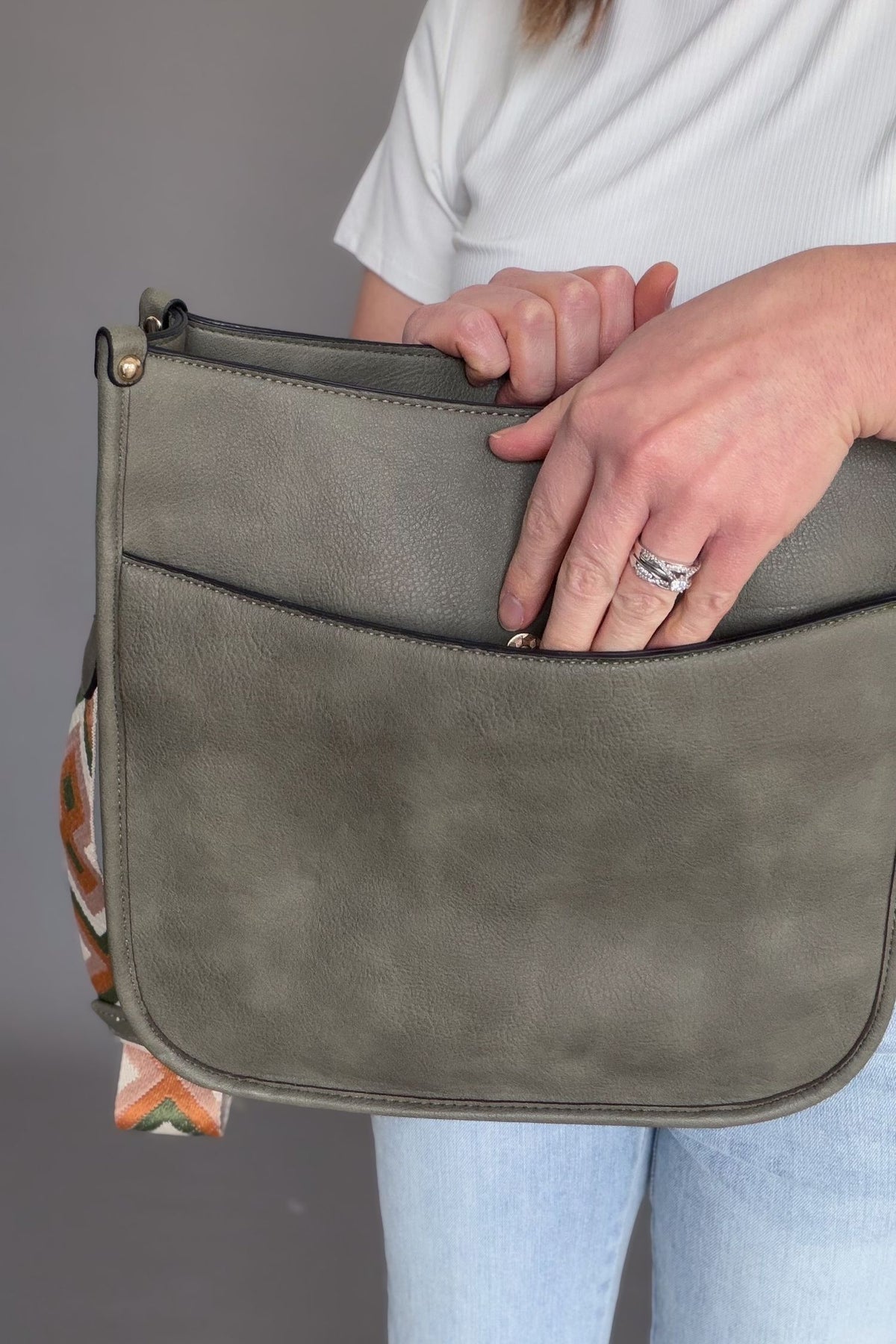 Chloe Crossbody- Olive