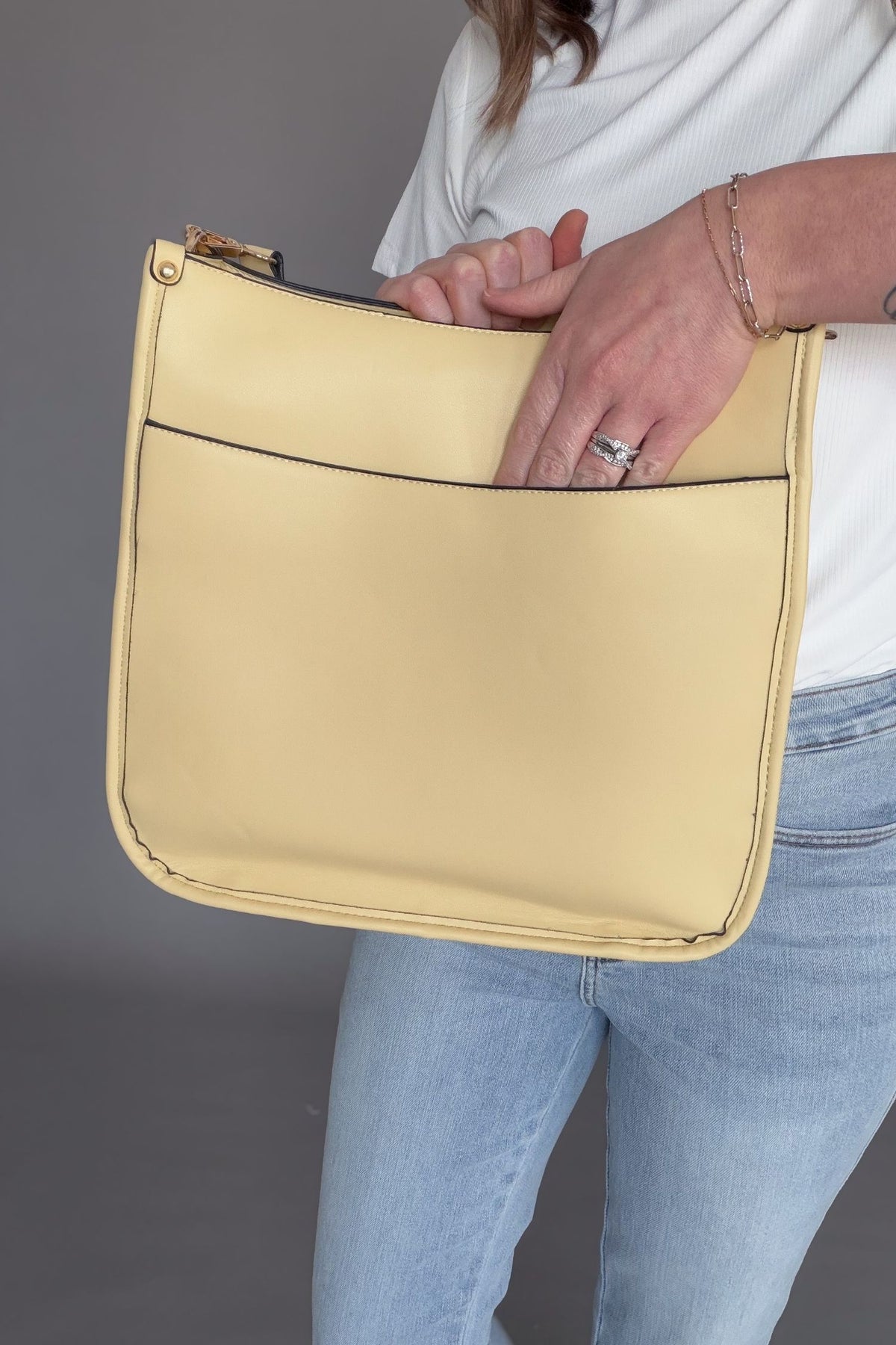 Chloe Crossbody- Yellow