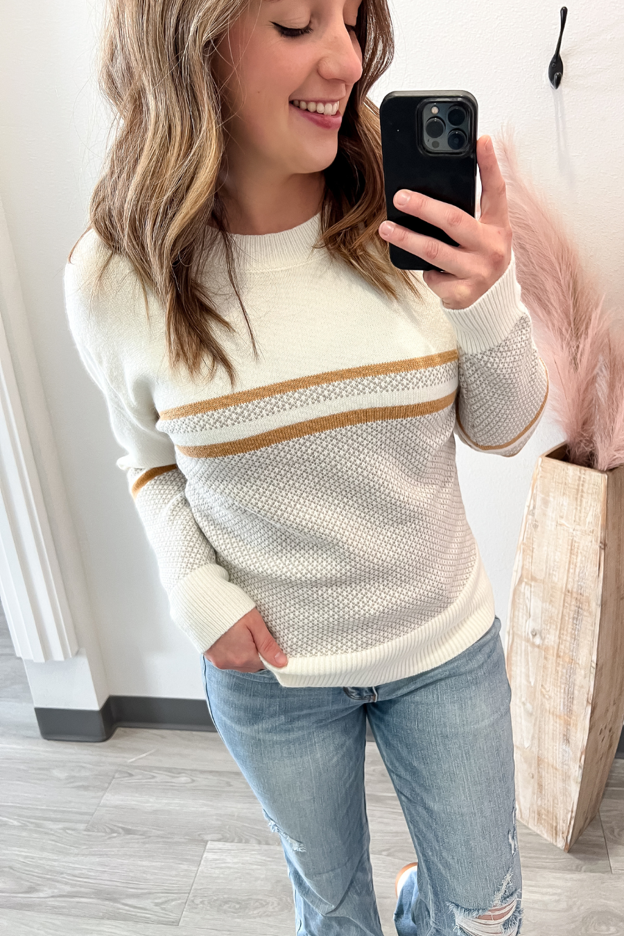 Color Block Off White & Gold Sweater