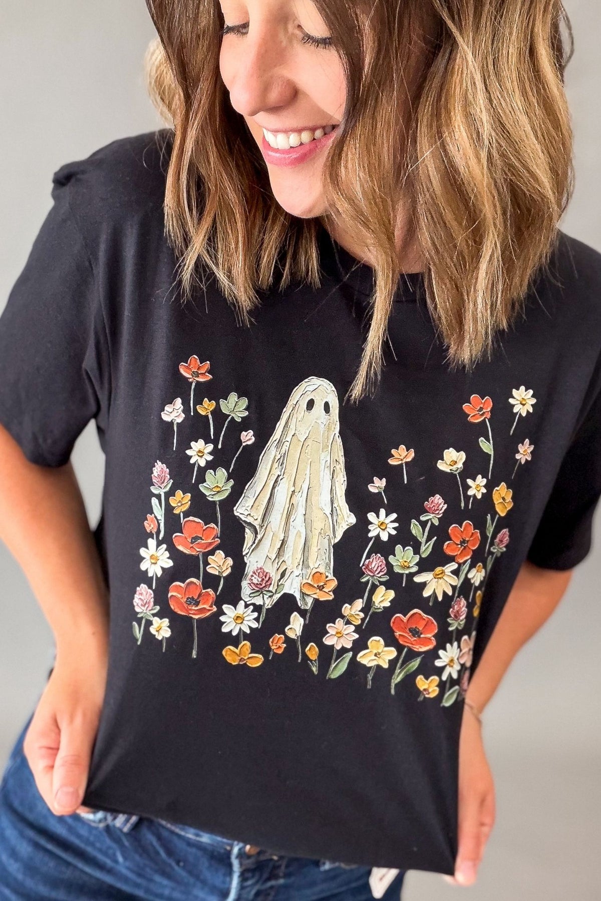 Colorful Flower Ghost Tee | Black