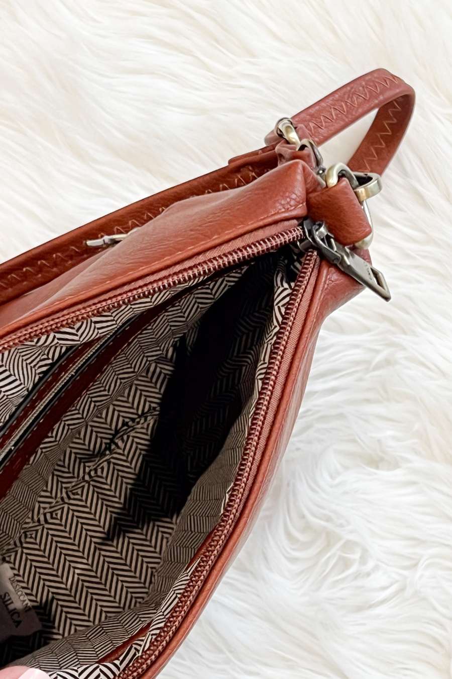 Dylan Crossbody- Brown