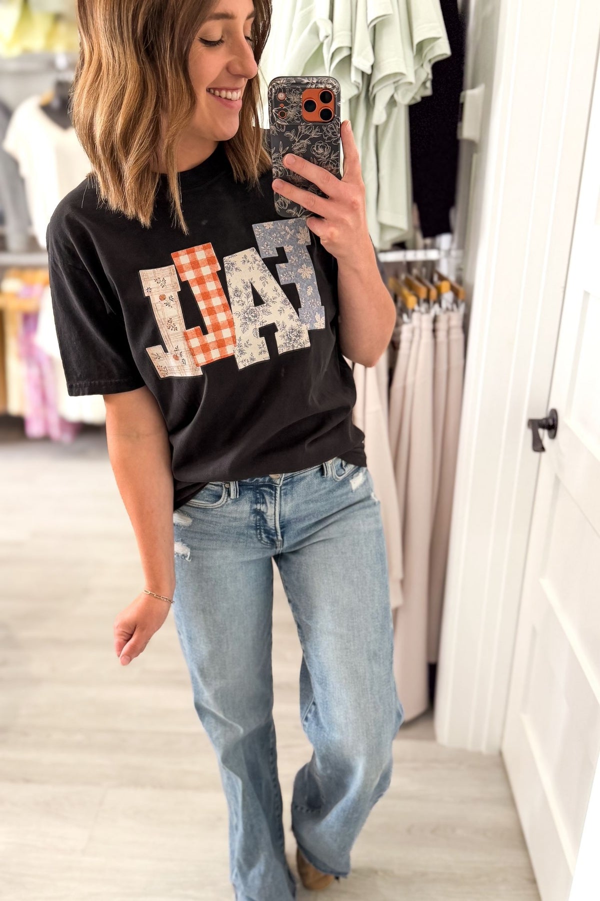 Fall Patterned Graphic Tee | Black