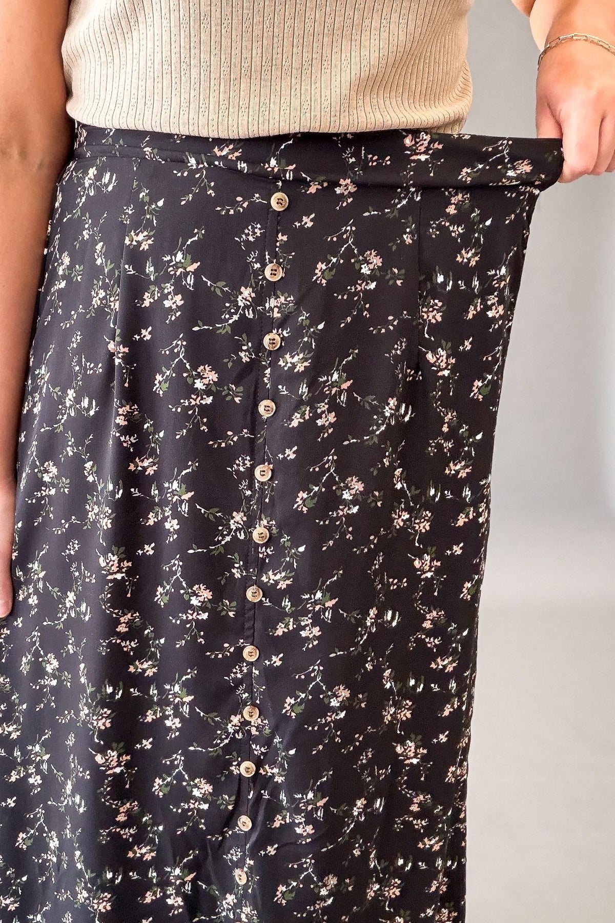 Comfortable elastic waist floral maxi skirt for women