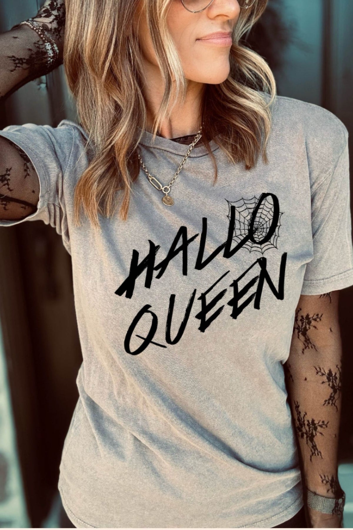 PREORDER: Hallo Queen Vintage Wash Tee