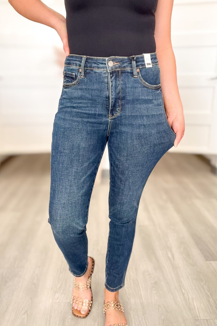 Judy Blue Alice Mid-Rise Tummy Control Vintage Skinny- Dark Wash