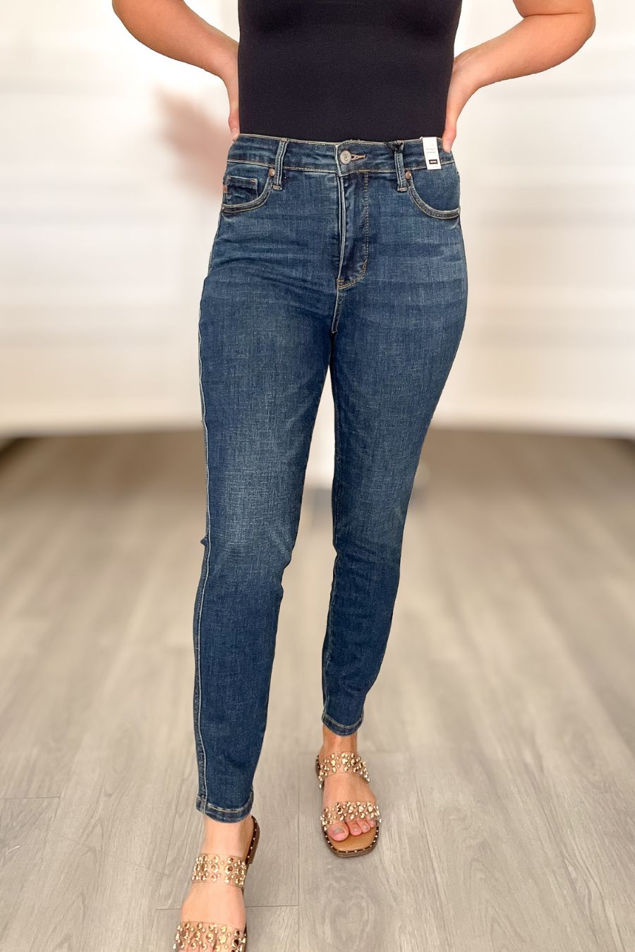 Judy Blue Alice Mid-Rise Tummy Control Vintage Skinny- Dark Wash