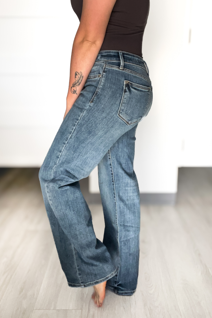 Judy Blue Edith Mid Rise Vintage Wide Leg Jeans