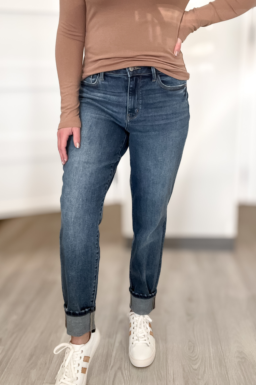 Judy Blue Mabel Mid Rise Vintage Wash Boyfriend Jeans