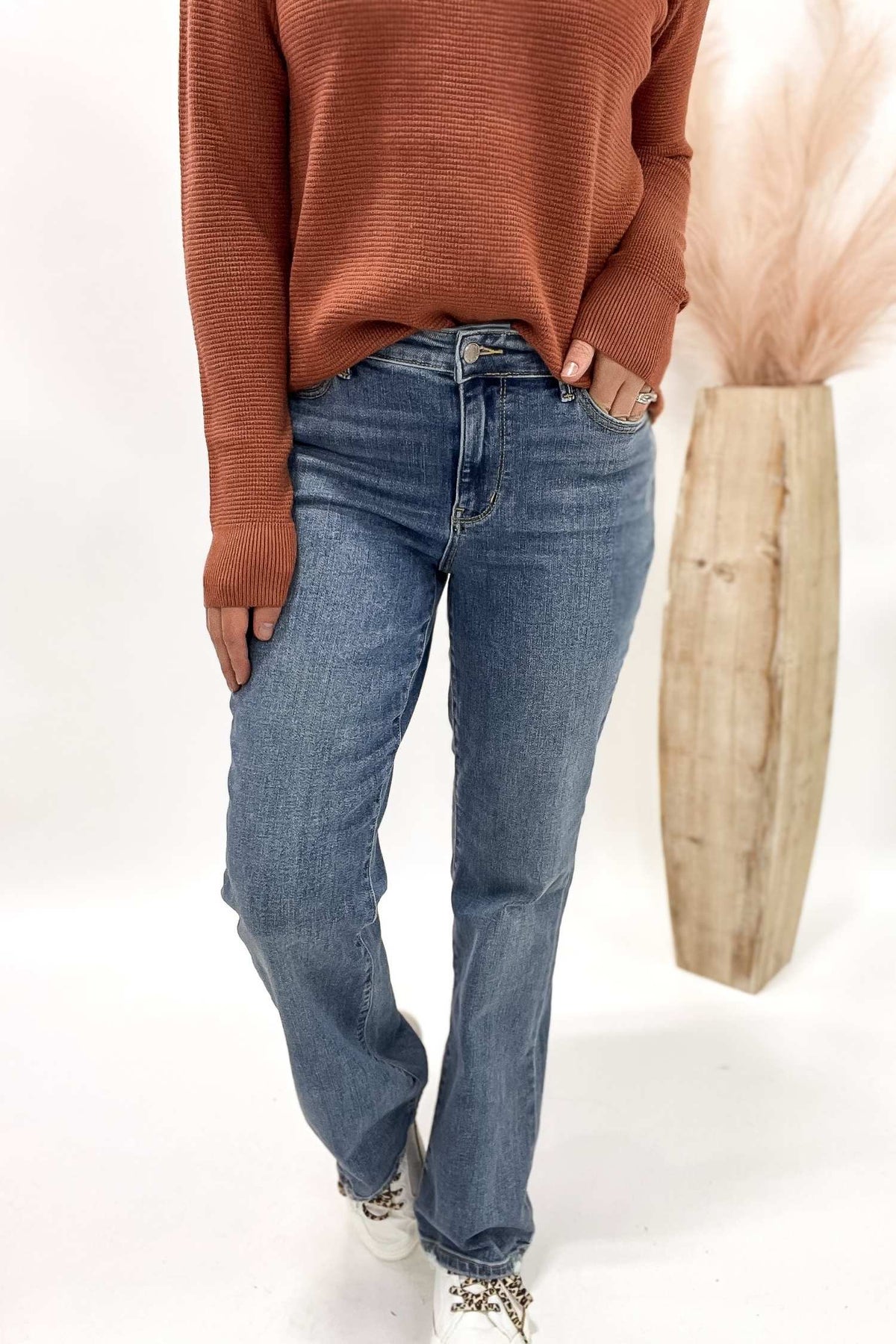 Judy Blue Sabrina Mid Rise Vintage Wash Boot Cut Jeans