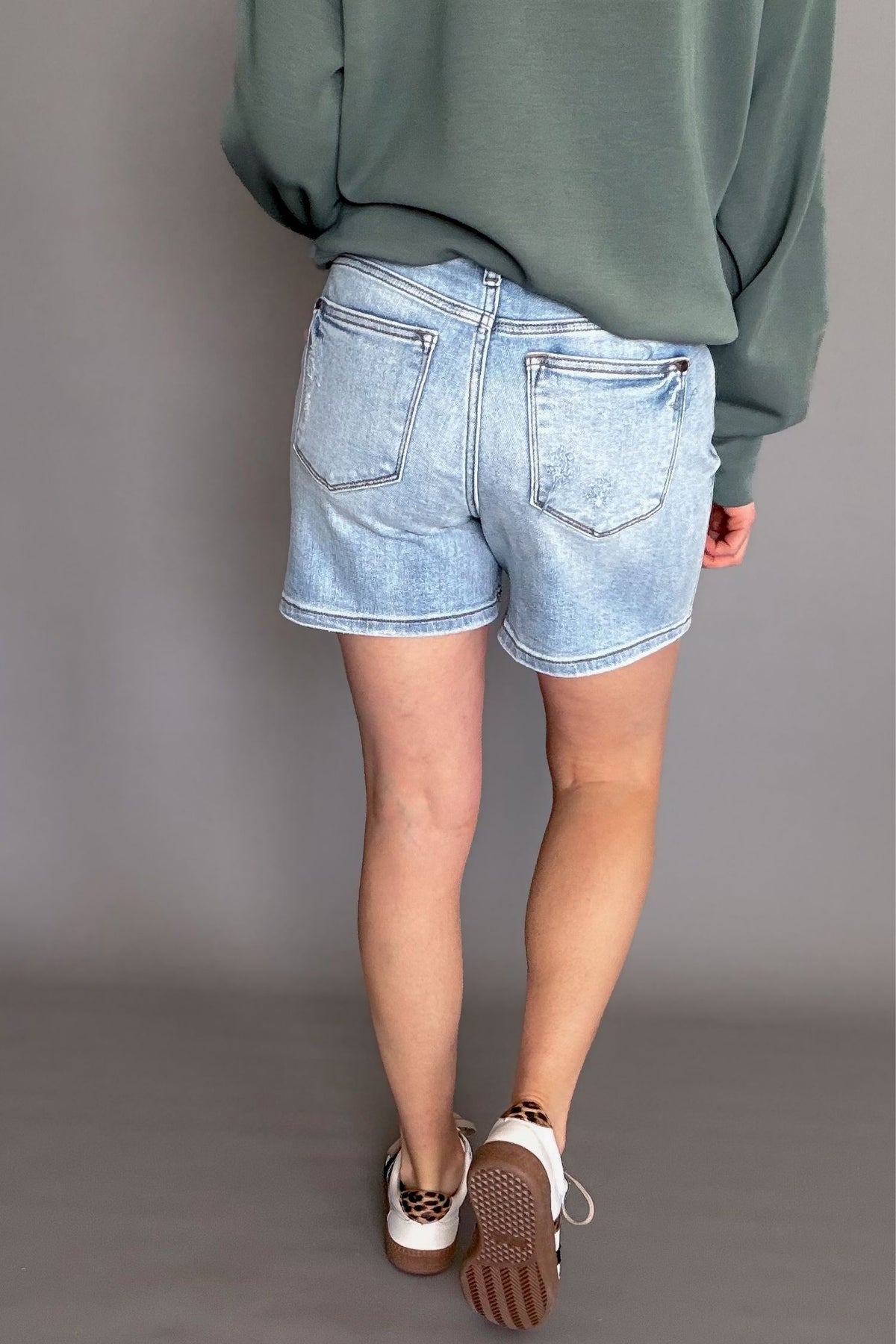Judy Blue Tamara Mid Rise Vintage Wash Dad Shorts showing the back.