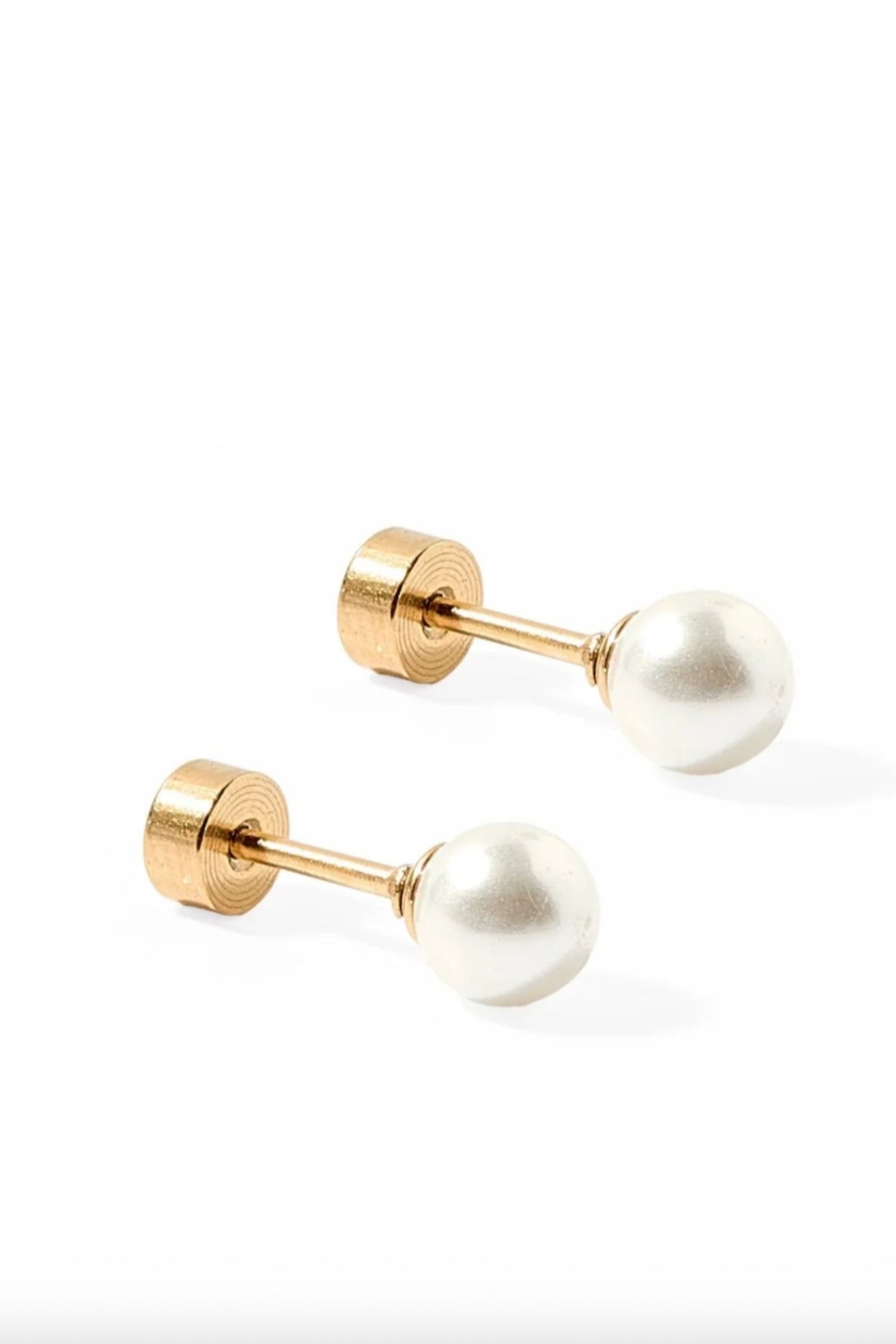 dainty pearl earring with gold hardware and screwback design