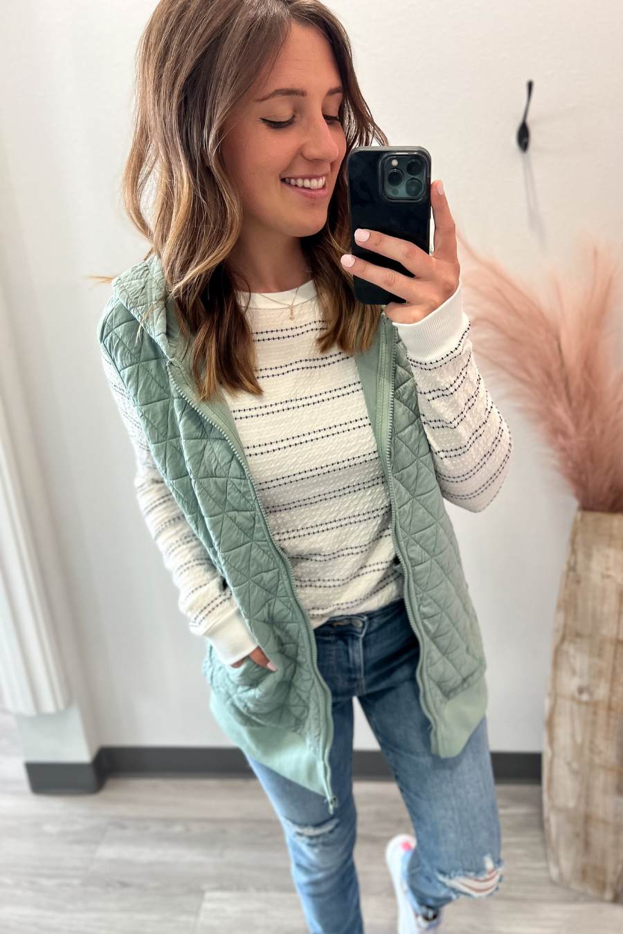 Perfect Quilted Vest- Dark Mint