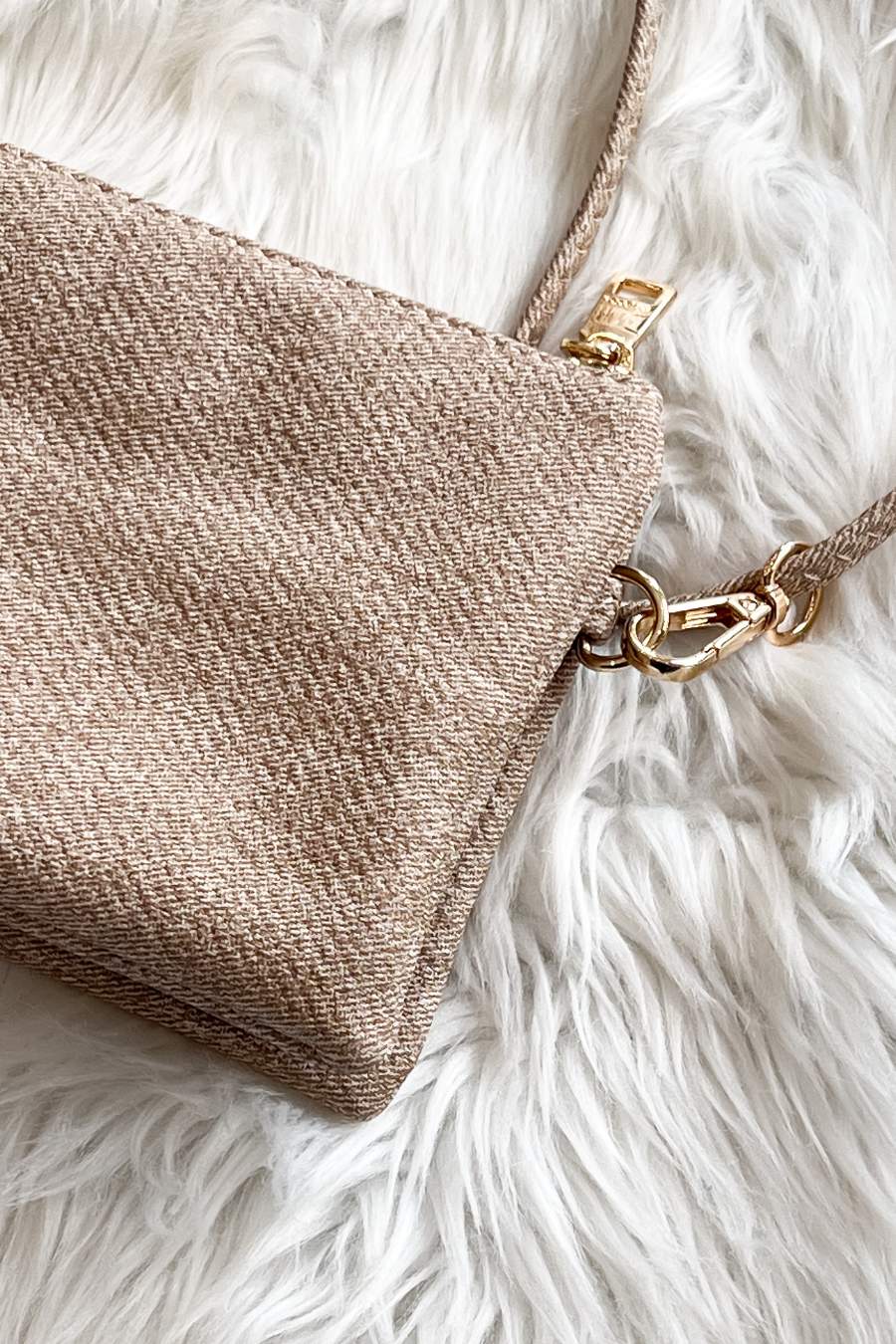 Riley Crossbody- Almond