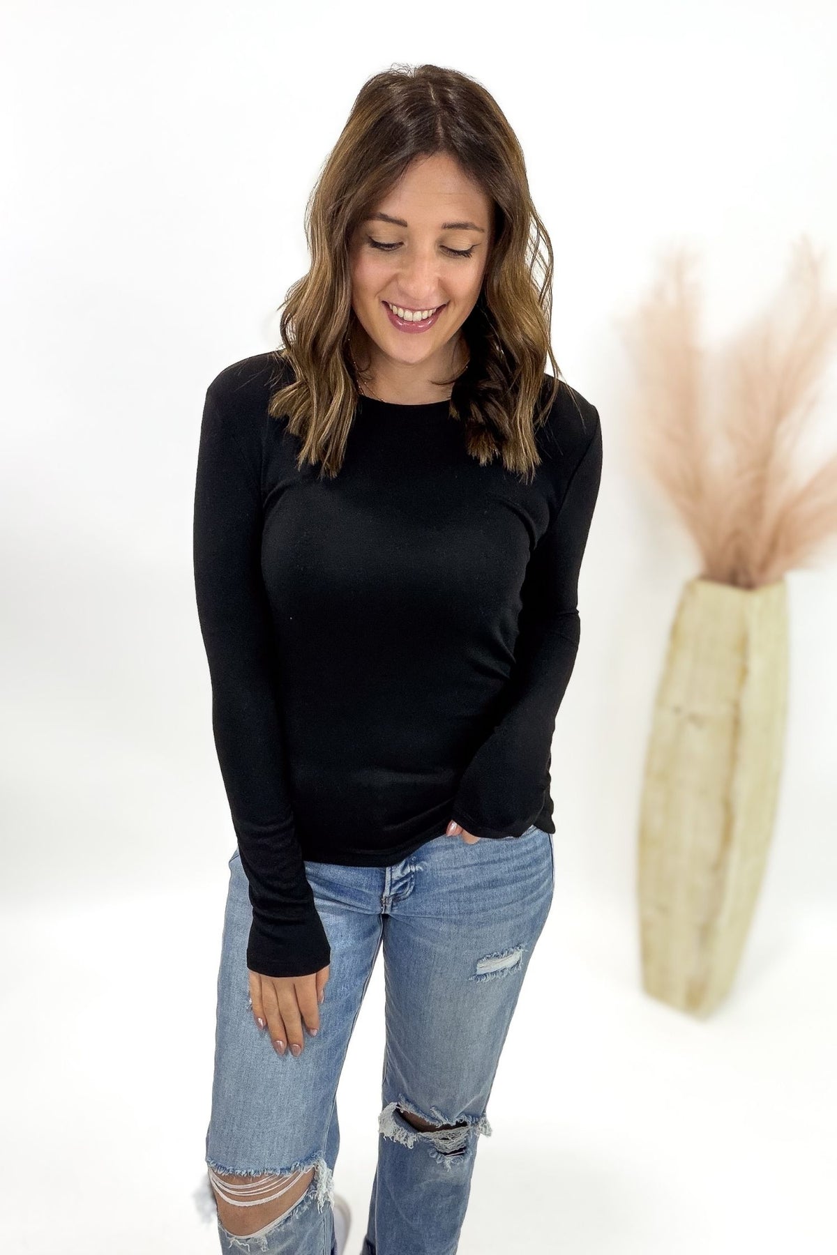 Round Neck Soft Knit Long Sleeve- Black