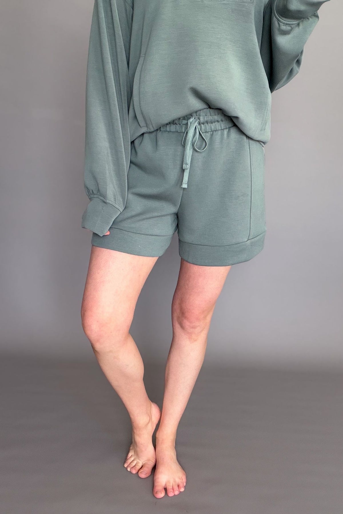 Sage Leaf Scuba Casual Short