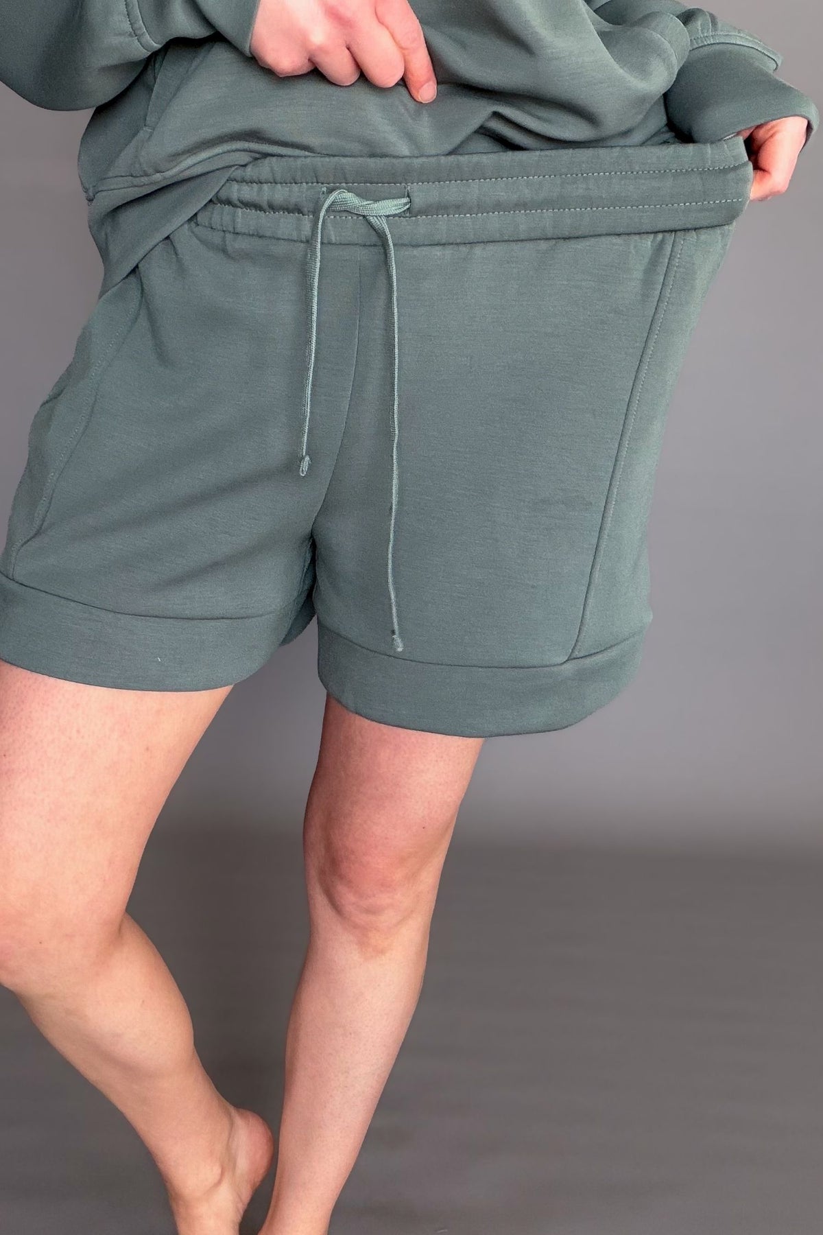Sage Leaf Scuba Casual Short