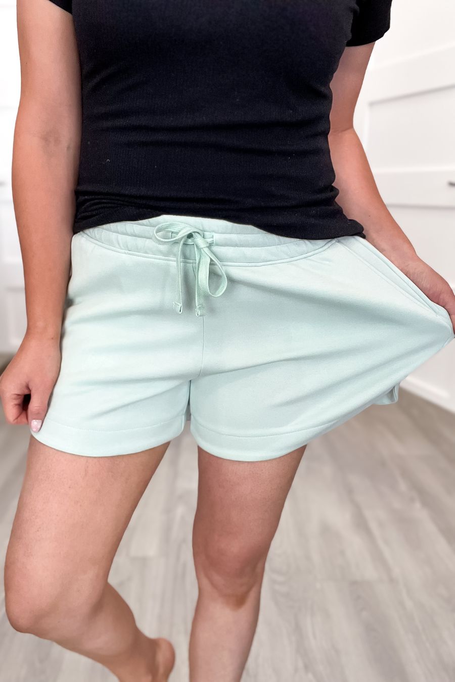 Scuba High Waist Mint Shorts