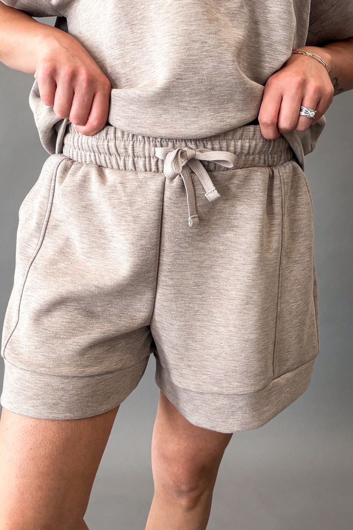 Super Soft Pleat Casual Heather Taupe Short