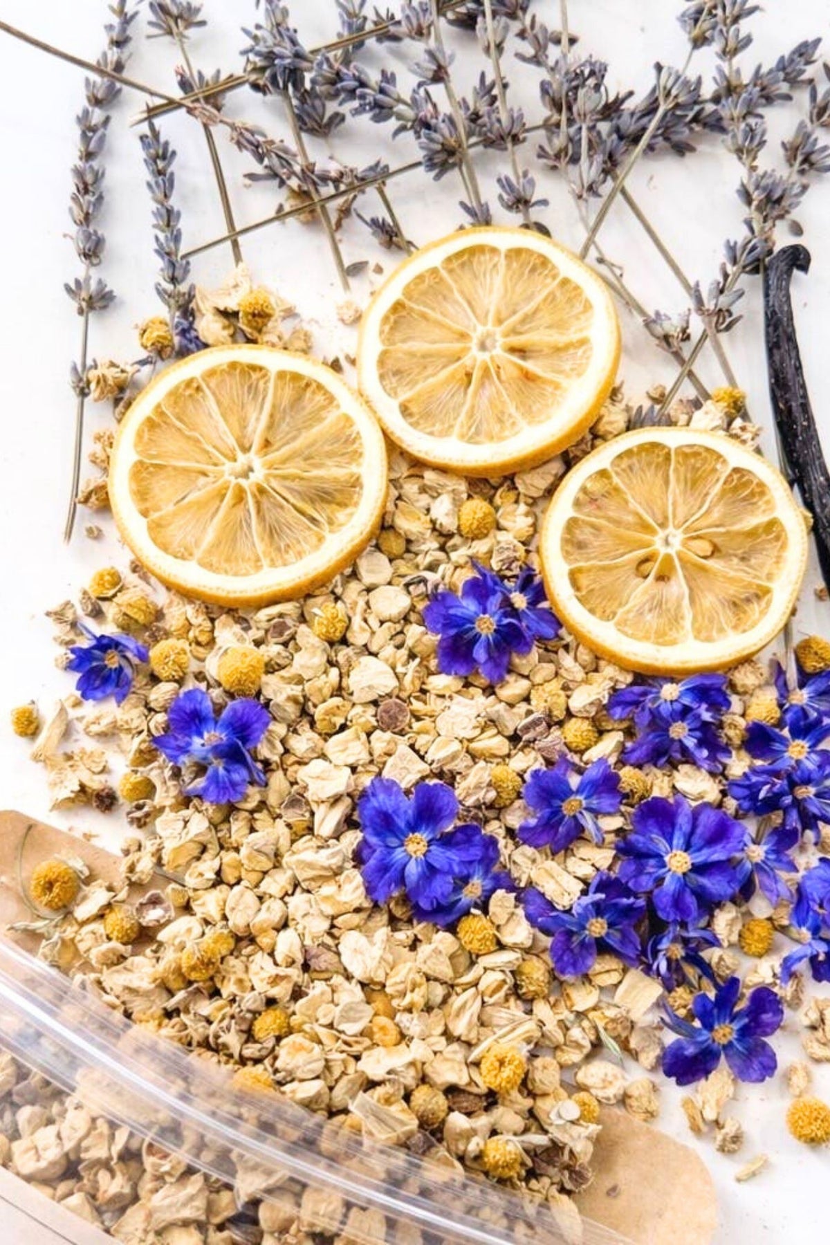 Simmer Pot With blue floral 