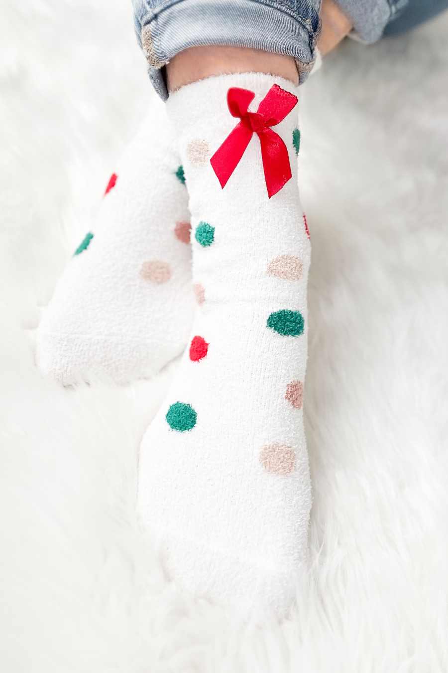 Women's Holiday Polkadot Fuzzy Socks