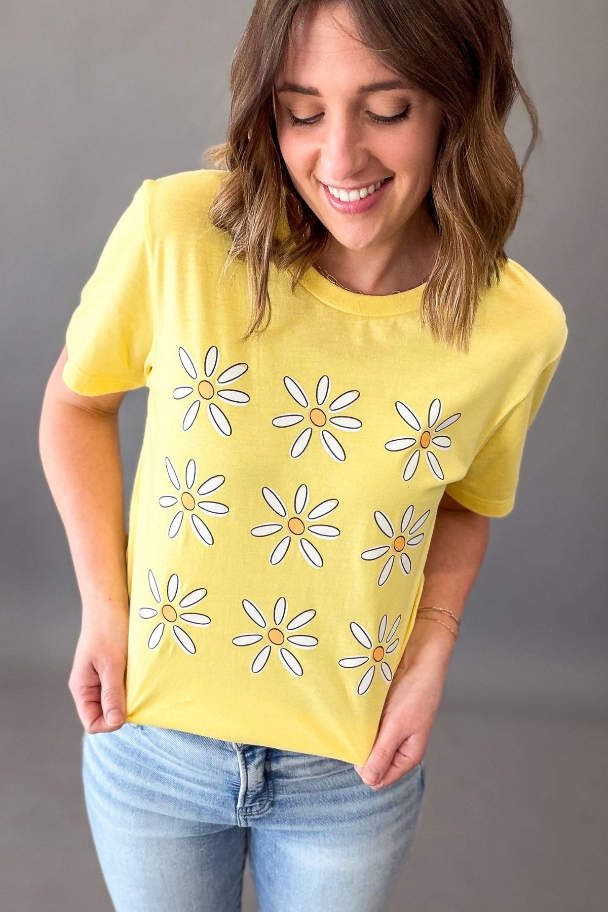 Yellow Daisy Flower Graphic Tee